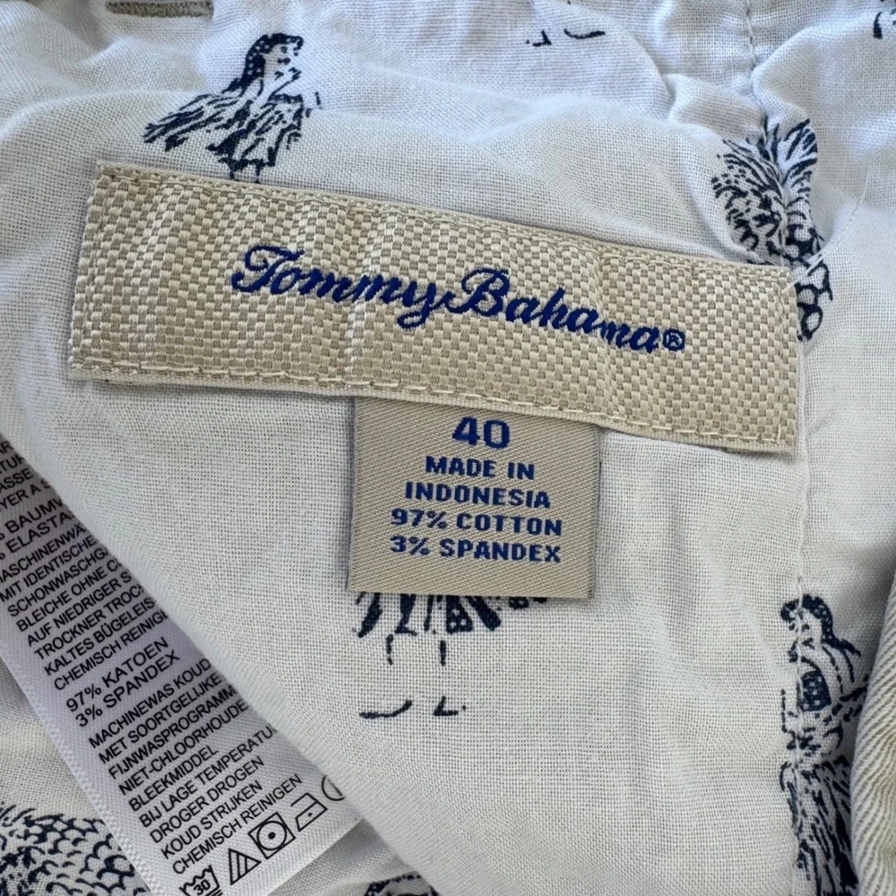 Tommy Bahama Boracay Chino Shorts Men's Size 40 Khaki Golf Casual Travel Beach